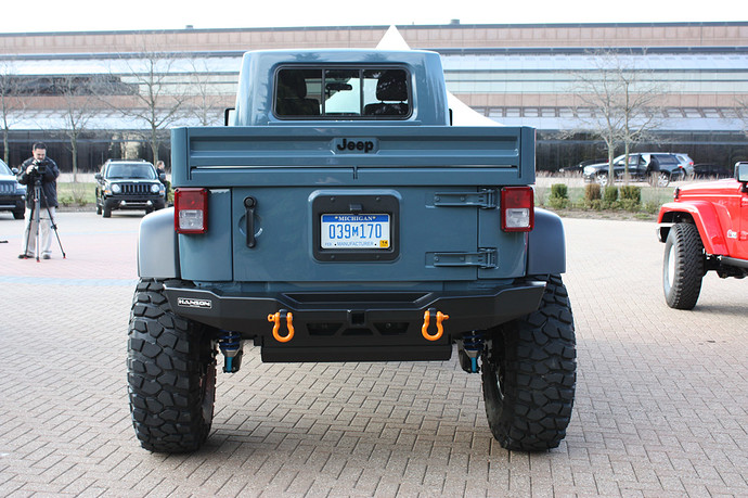 07-jeep-mighty-forward-control.jpg