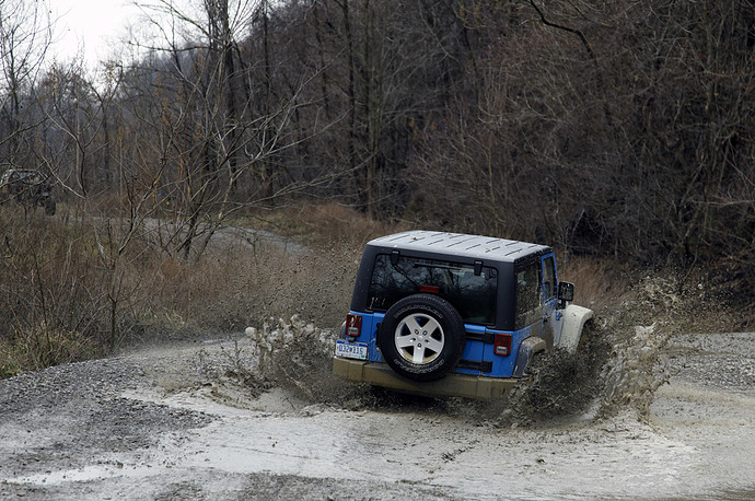 24-2012-jeep-wrangler-sport-review.jpg