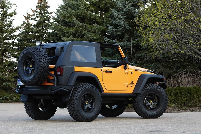 jeep-wrangler-traildozer-concept.2000x1333.Mar-27-2012_15.16.29.755388.jpg