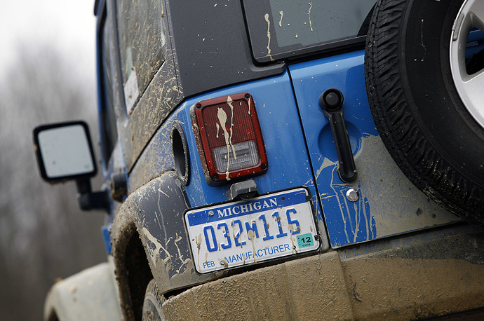 43-2012-jeep-wrangler-sport-review.jpg