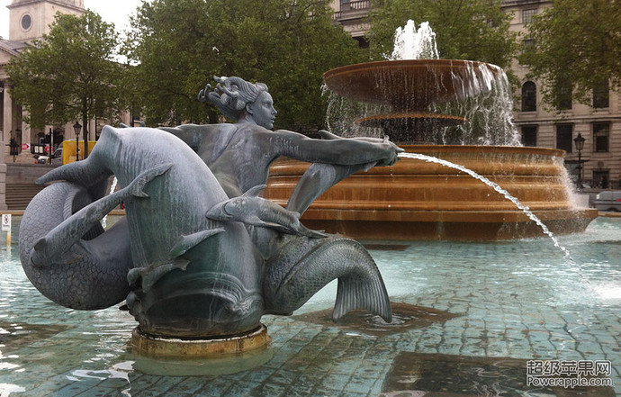 trafalgar-square-fountain-bronze.jpg