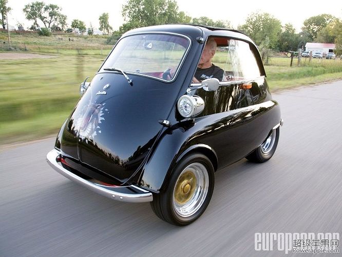 epcp_1003_06_o 1957_bmw_isetta_300 front_driver_side_view.jpg