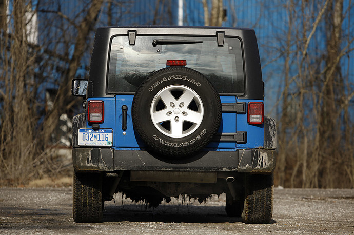 14-2012-jeep-wrangler-sport-review.jpg