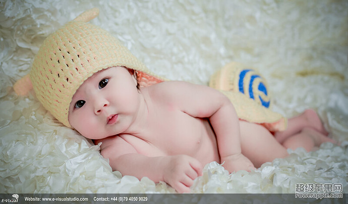 Baby portrait_C04.jpg