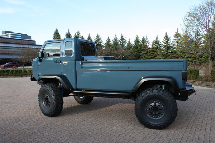04-jeep-mighty-forward-control.jpg