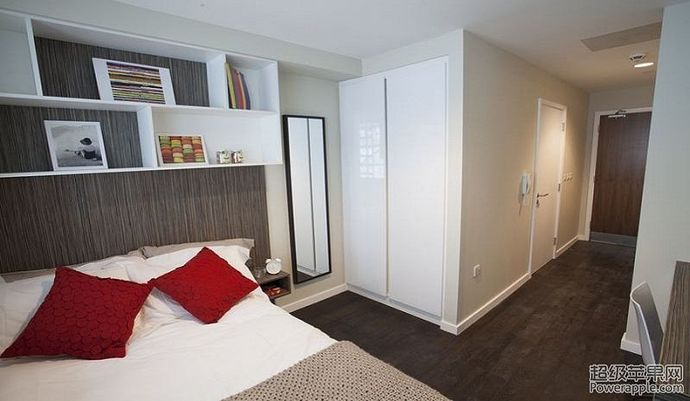 Paris-Gardens-room-(3).jpg