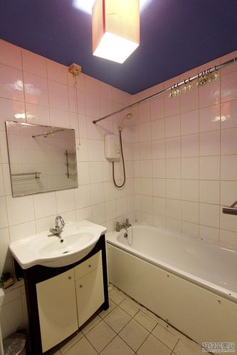 Bathroom-1.jpg