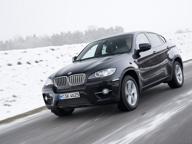 2013_bmw_x6_14_1600x1200.jpg