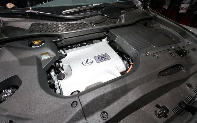 2013-lexus-RX-450h-engine.jpg