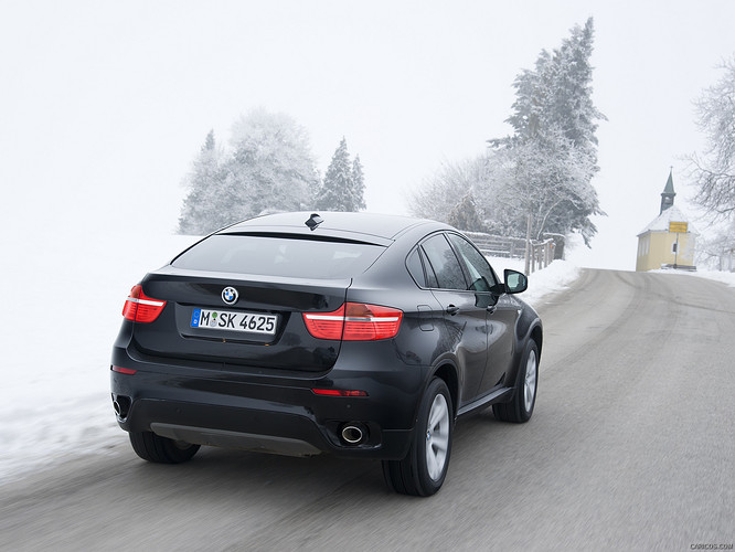 2013_bmw_x6_9_1600x1200.jpg