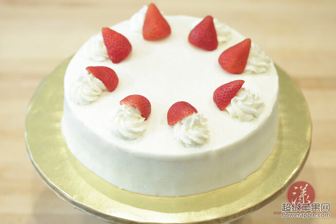 Strawberry Chiffon Cake_750-2.jpg