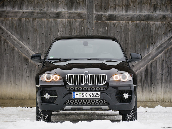 2013_bmw_x6_26_1600x1200.jpg