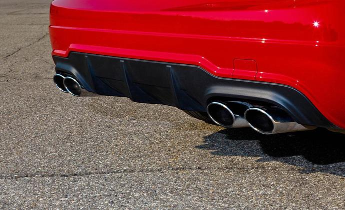 2012-mercedes-benz-c63-amg-coupe-tailpipes-photo-428290-s-1280x782.jpg