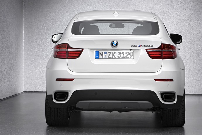 2013-bmw-x6-m50d-equipment-list-revealed_5.jpg