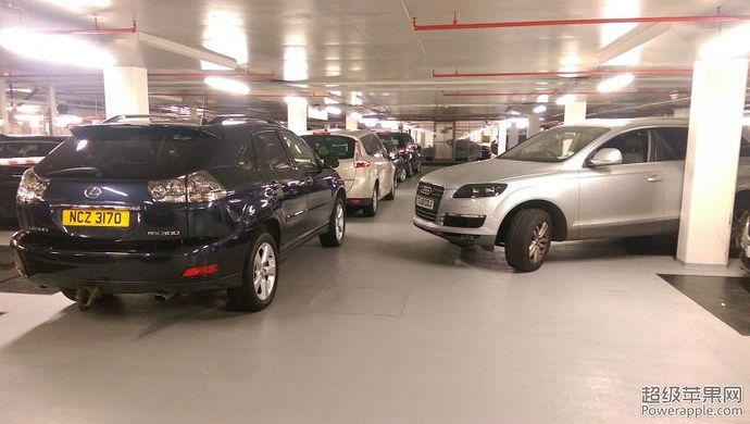 car1.jpg