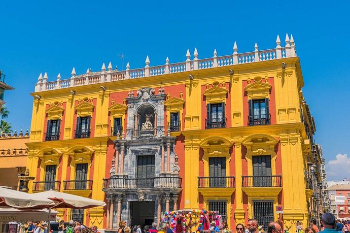 malaga-yellow-building