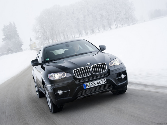 2013_bmw_x6_4_1600x1200.jpg