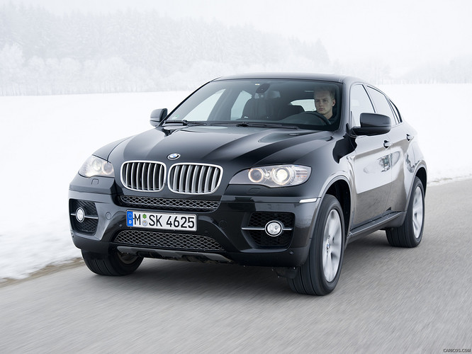 2013_bmw_x6_1_1600x1200.jpg