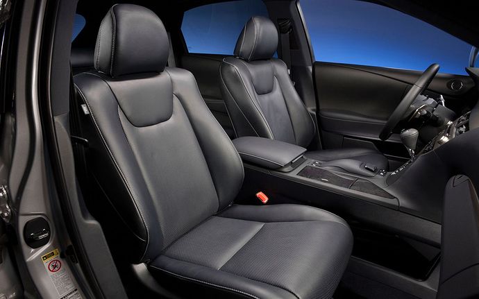 2013-Lexus-RX-350-F-Sport-interior.jpg
