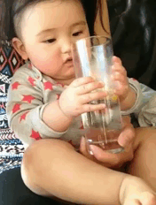4e3101fcjw1efh1eqf5agg204w06gnpd.gif
