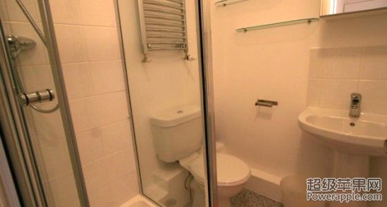 ensuite-toilet-560x300.jpg