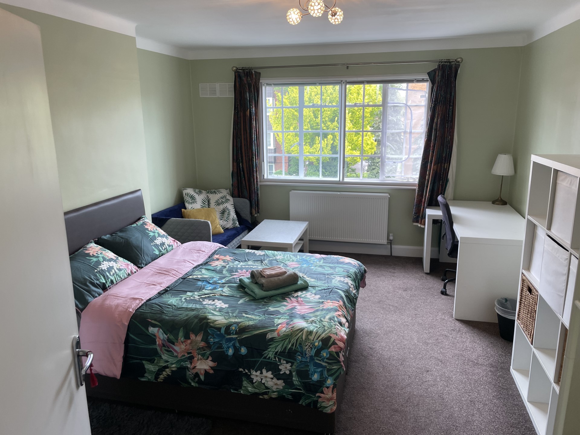 Double Bedroom 1 -1