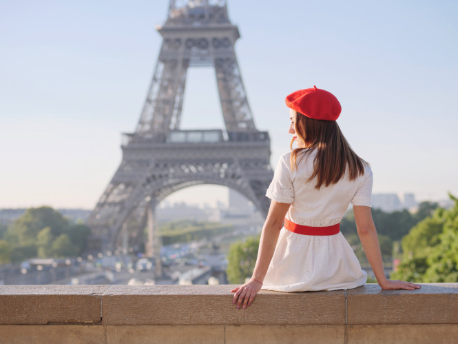 shutterstock_1907243359