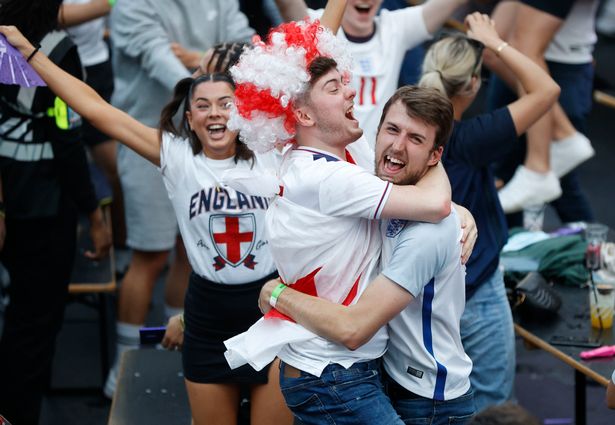 0_Euro-2020-Fans-gather-ahead-of-Ukraine-v-England