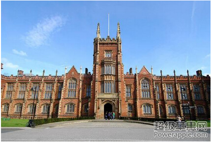 Queen's University of Belfast.PNG.jpg