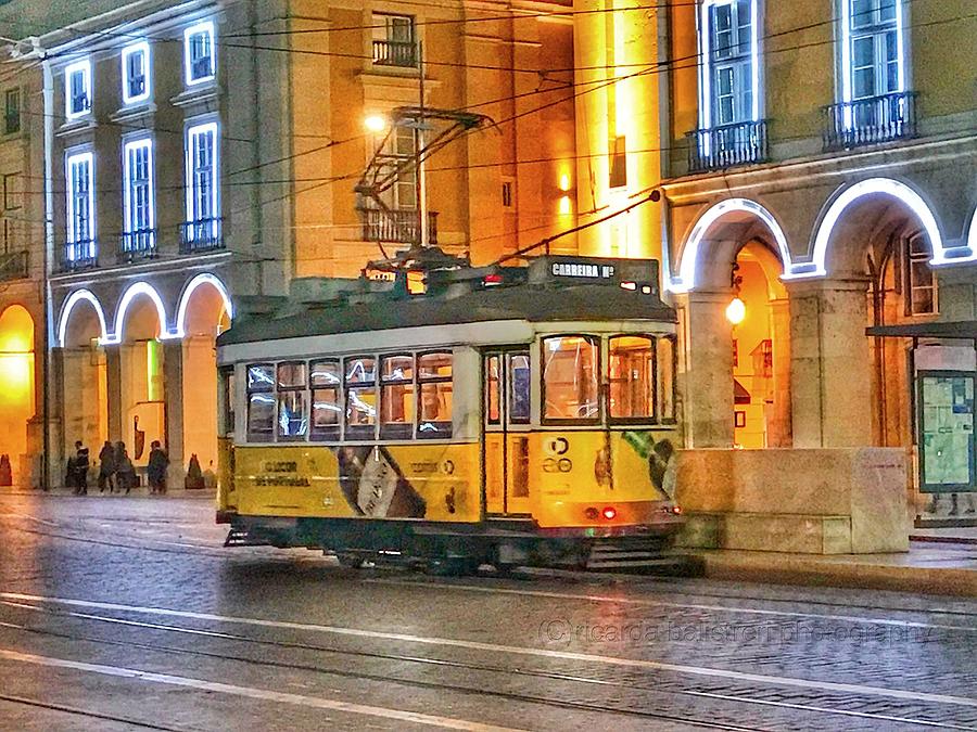 lisbon-tram-28-ricarda-balistreri